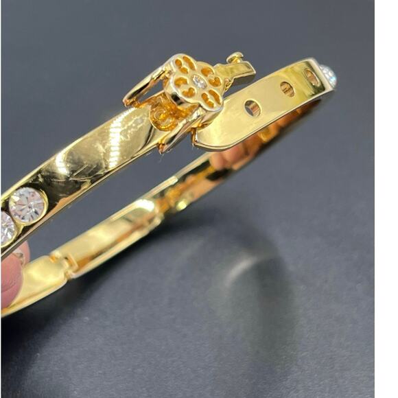 MY FLAT in LONDON Crown Gold Tone Buckle Belt Rhinestone Hinged  Bangle Bracelet - Picture 5 of 8